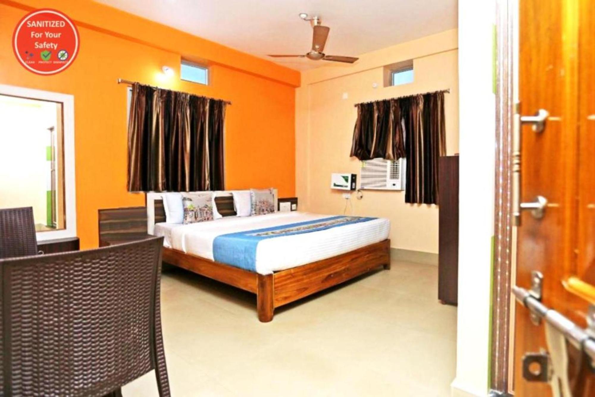 Hotel Krishna Residency Puri Near Sea Beach Best Choice Of Travellers By Morservices מראה חיצוני תמונה