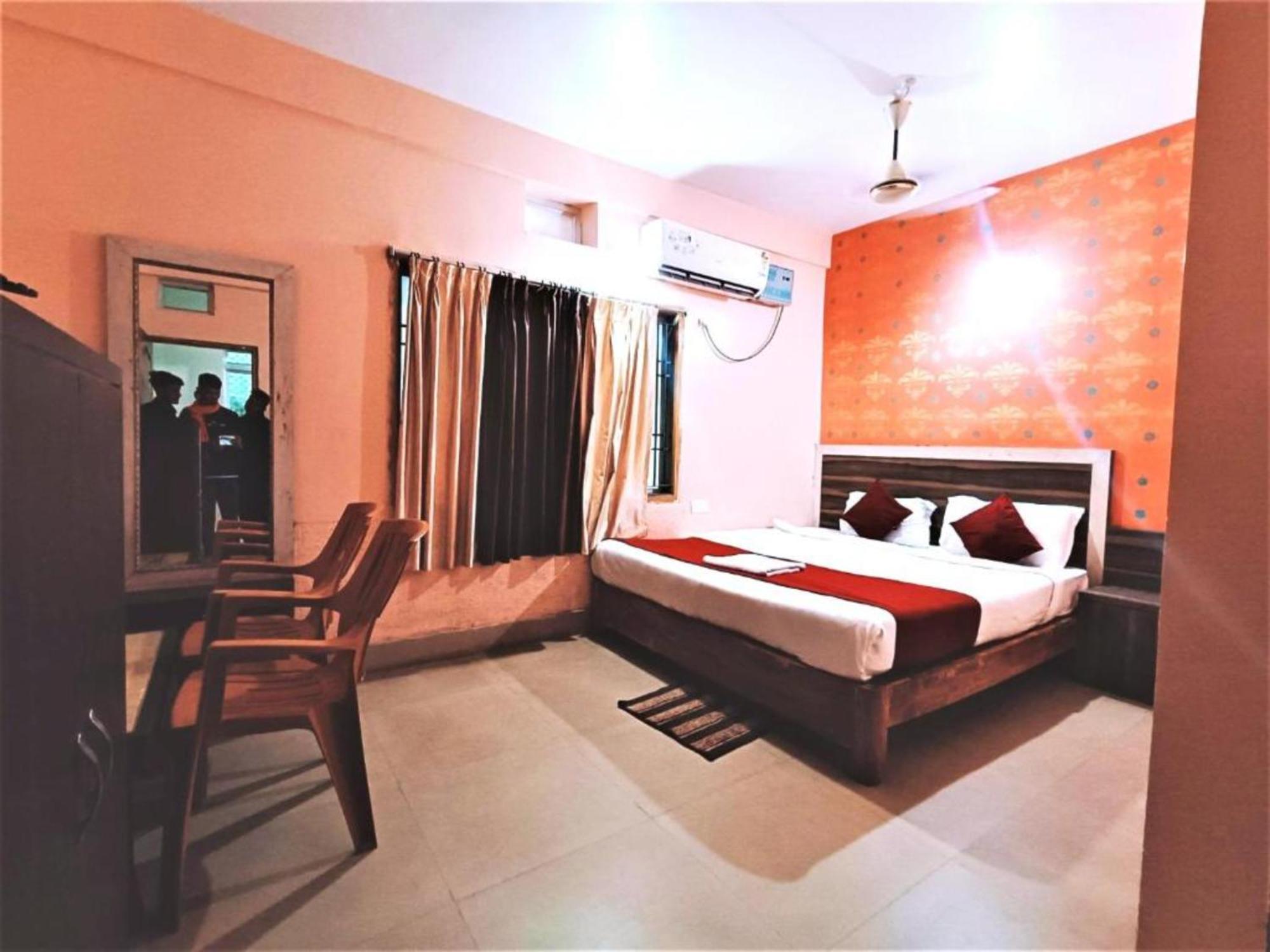 Hotel Krishna Residency Puri Near Sea Beach Best Choice Of Travellers By Morservices מראה חיצוני תמונה